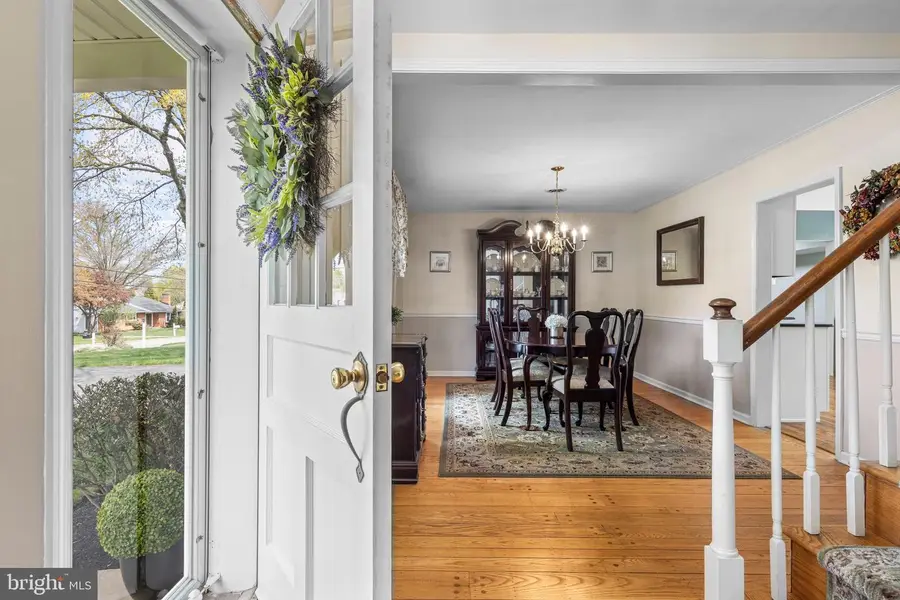 292 Old State Rd, Berwyn, PA 19312 - #3