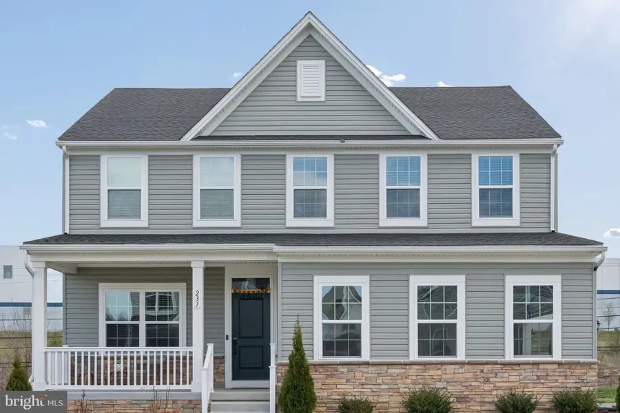 231 Sloan Dr, Coatesville, PA 19320 - #2