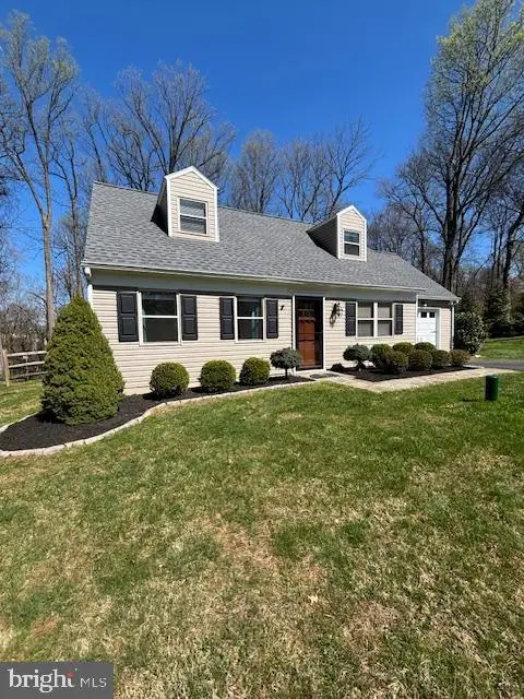 912 Greenwood Cir, COATESVILLE, PA 19320