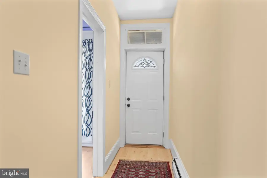 254 Chestnut St, Spring City, PA 19475 - #3