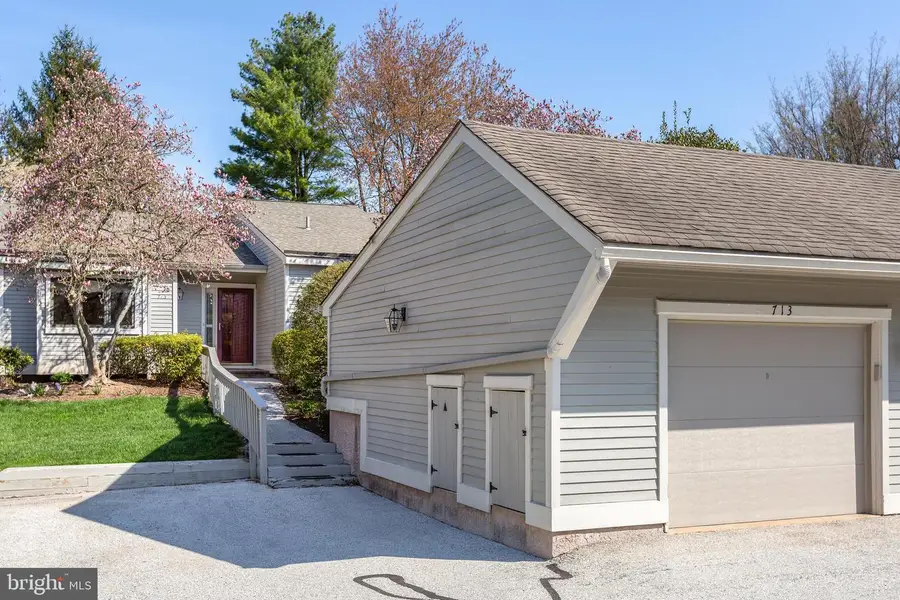 713 Inverness Dr, West Chester, PA 19380 - #2