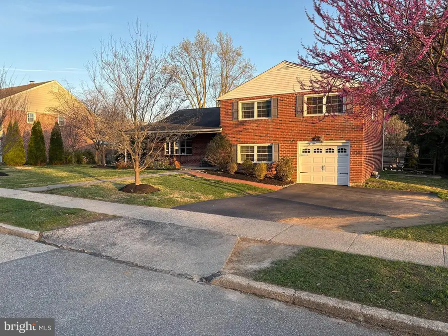 502 Ridge Ave, Kennett Square, PA 19348 - #3