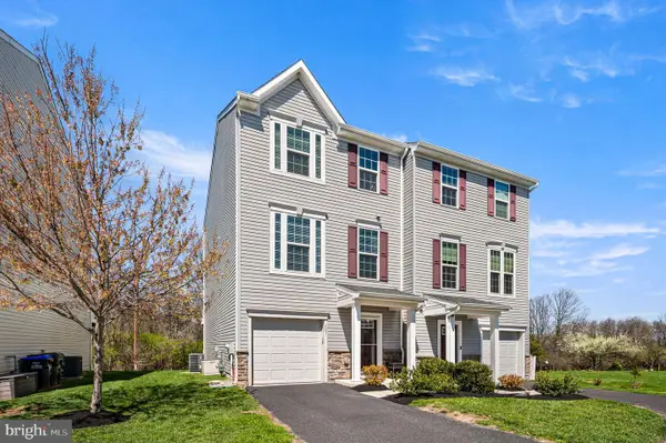 603 Columbus Dr, SPRING CITY, PA 19475