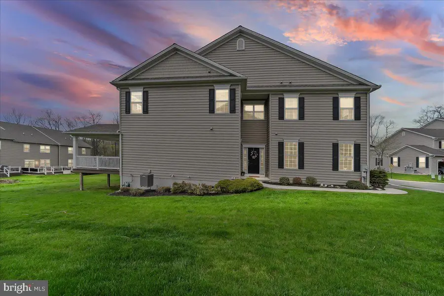 56 New Village Greene Dr, Honey Brook, PA 19344 - #2