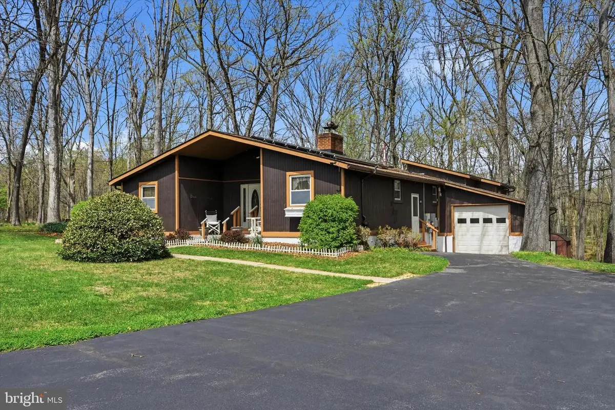 115 Windy Hill Rd, Downingtown, PA 19335 - #1