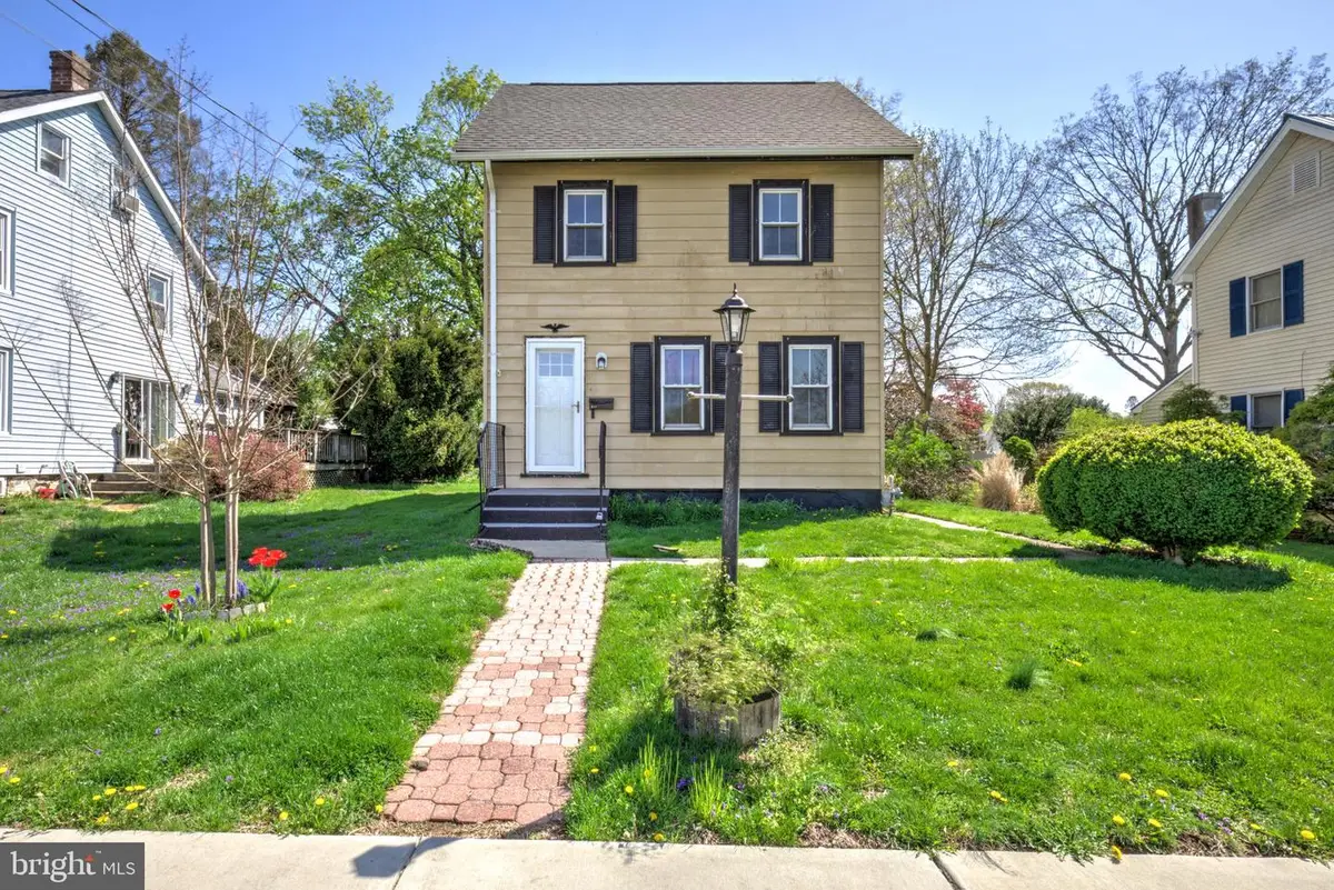 411 Franklin St, Oxford, PA 19363 - #1