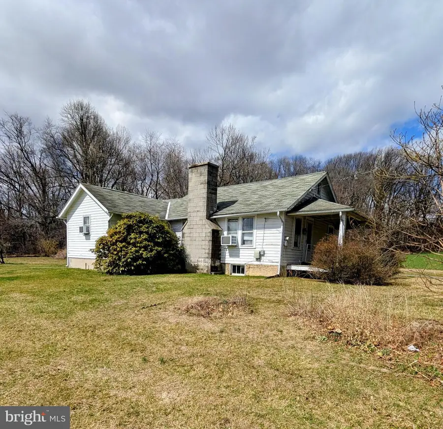 545 N Octorara Trl, Parkesburg, PA 19365 - #2