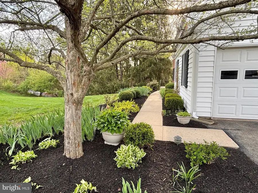 219 Wiltshire Dr, Kennett Square, PA 19348 - #3