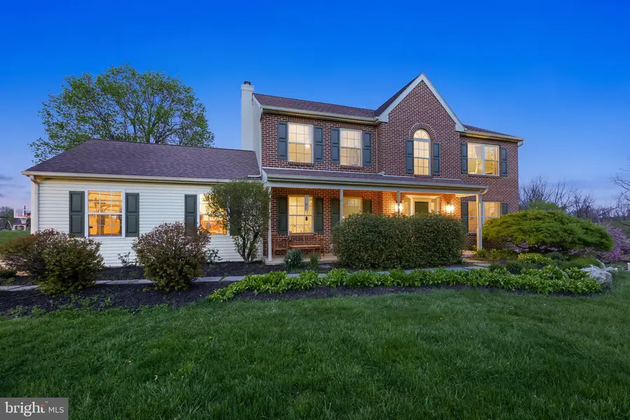 7 E Hunter Creek Ln, West Grove, PA 19390 - #2