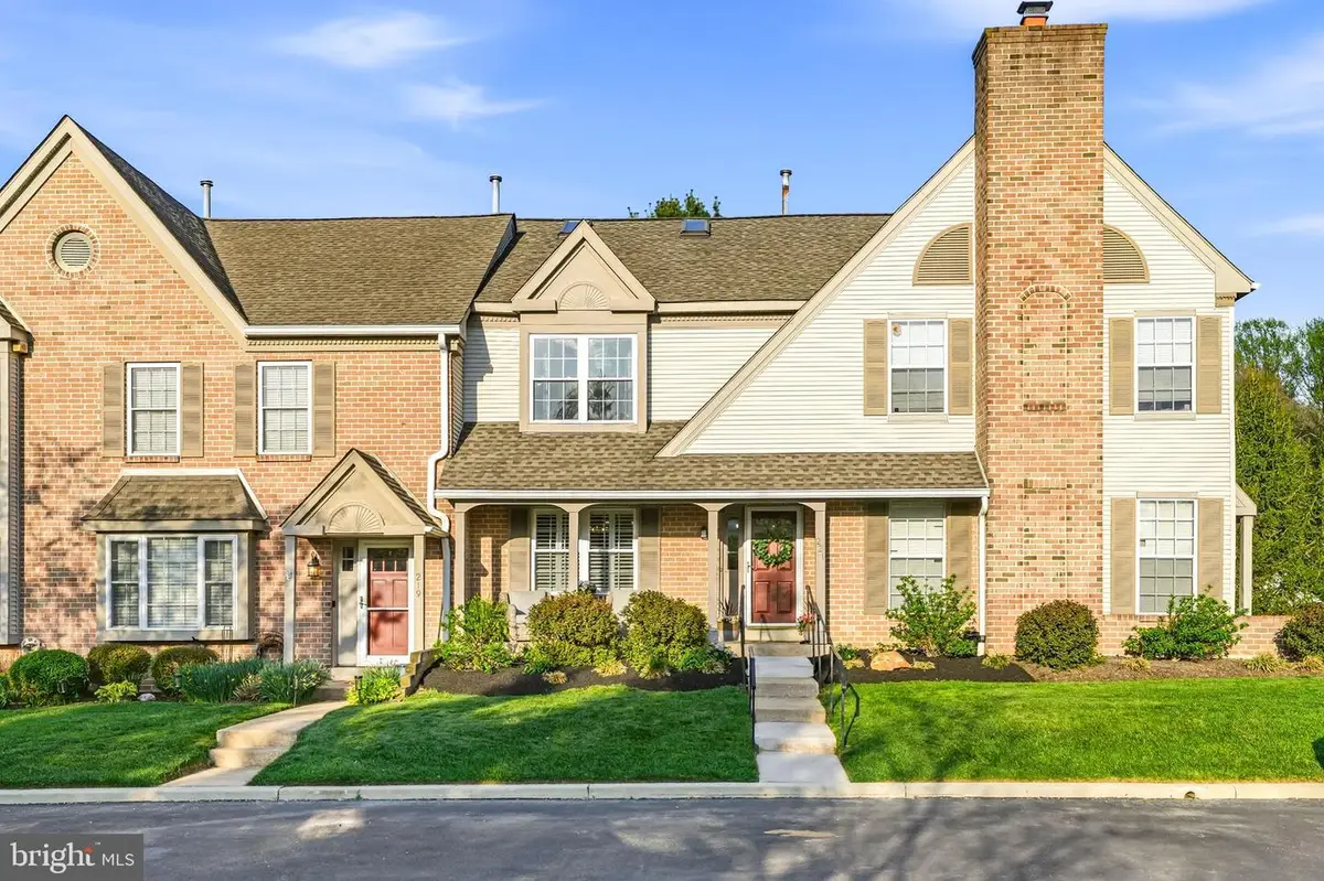 221 Cambridge Cir #113, Kennett Square, PA 19348 - #1