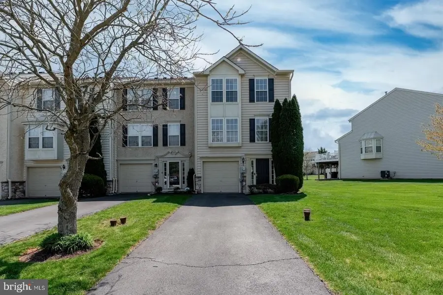 17 Dare Ln, Pottstown, PA 19465 - #2