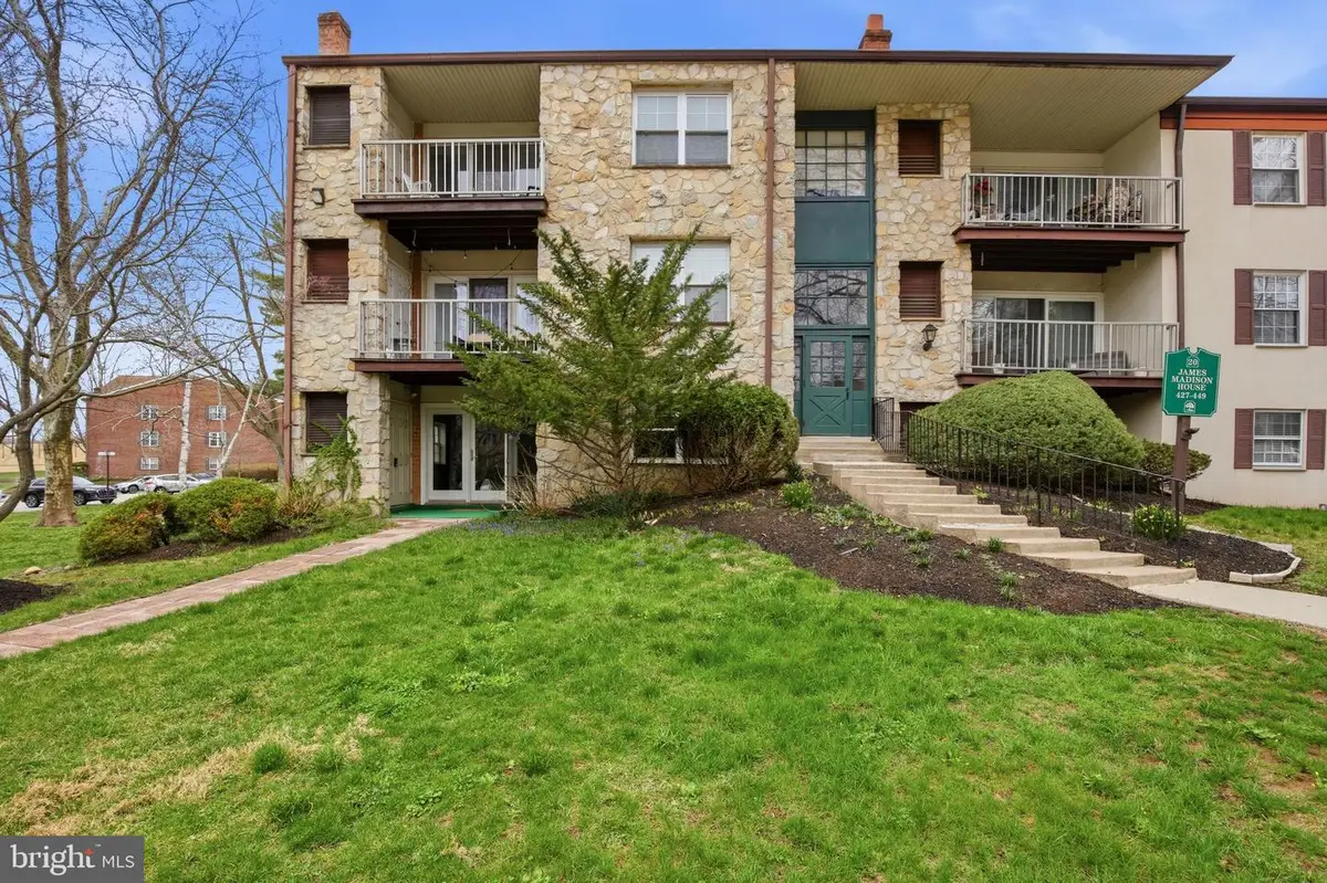 427 Drummers Ln #427, Wayne, PA 19087 - #1