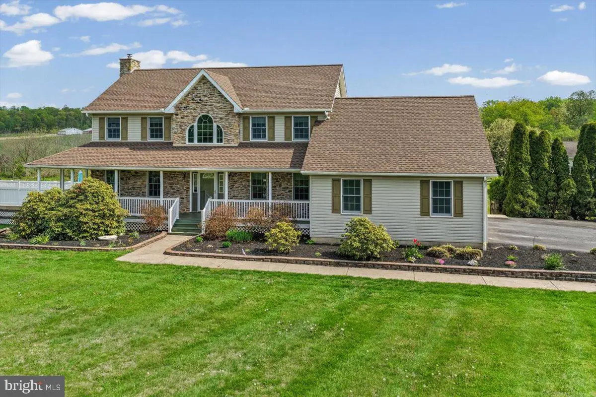 684 Waterway Rd, Oxford, PA 19363 - #1