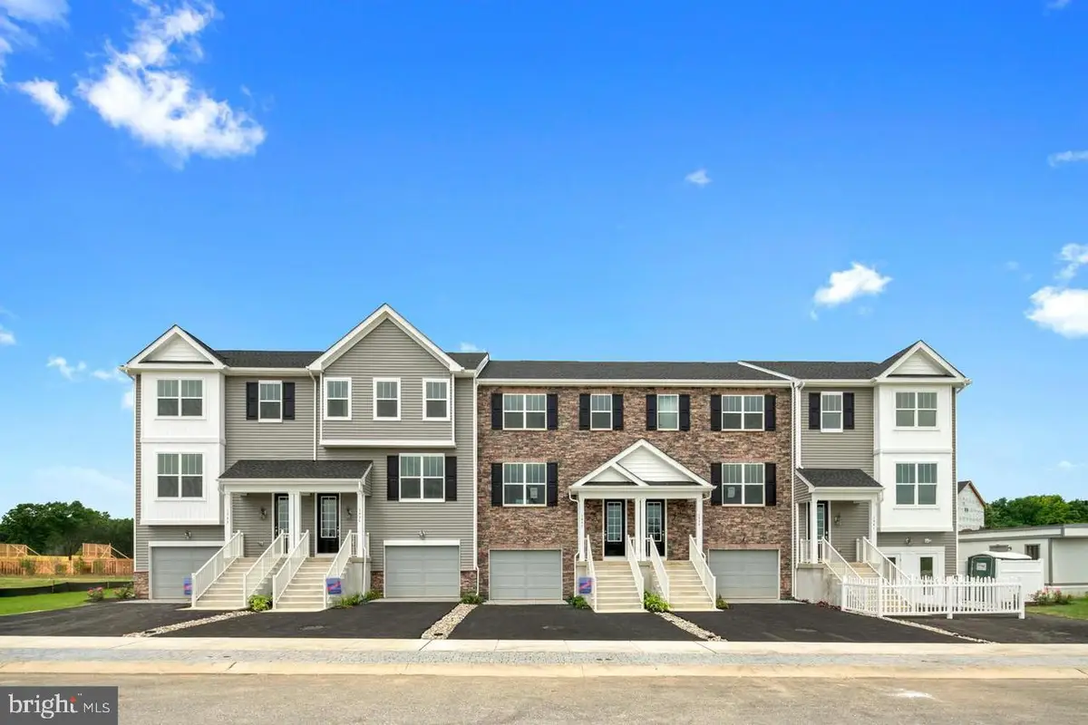 1874 Boulder Dr, Downingtown, PA 19335 - #1