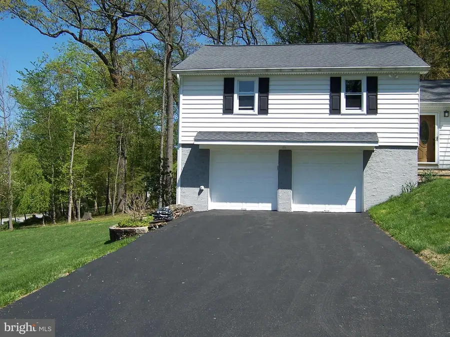 29 Cypress Ln, Berwyn, PA 19312 - #2