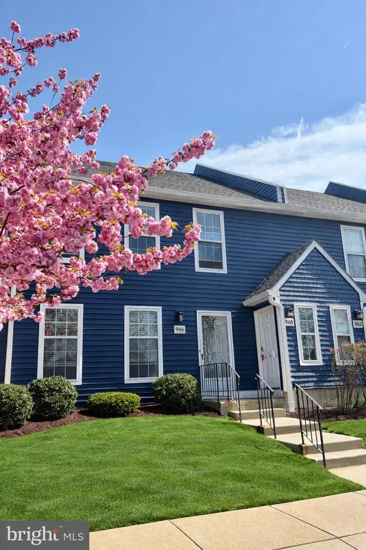 965 Roundhouse Ct, West Chester, PA 19380 - #1