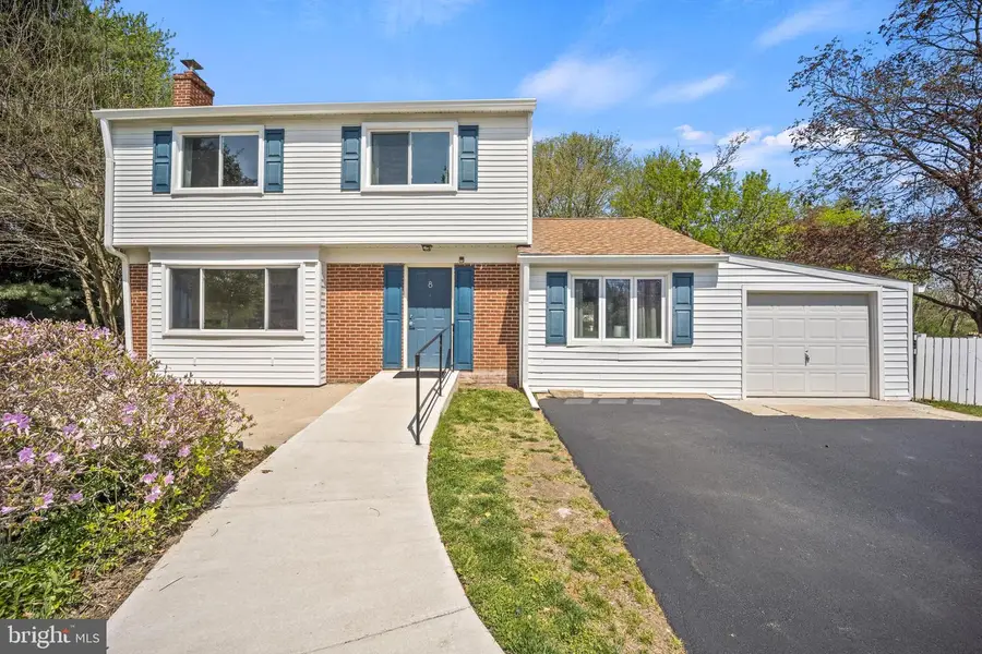 8 Locust Dr, Malvern, PA 19355 - #2