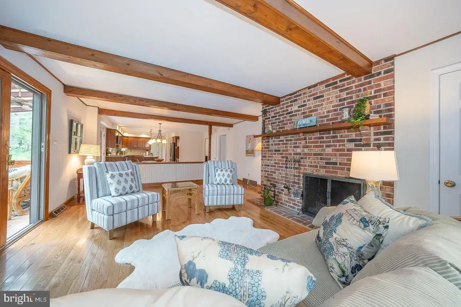 6 Quarterwood Rd, Malvern, PA 19355 - #3