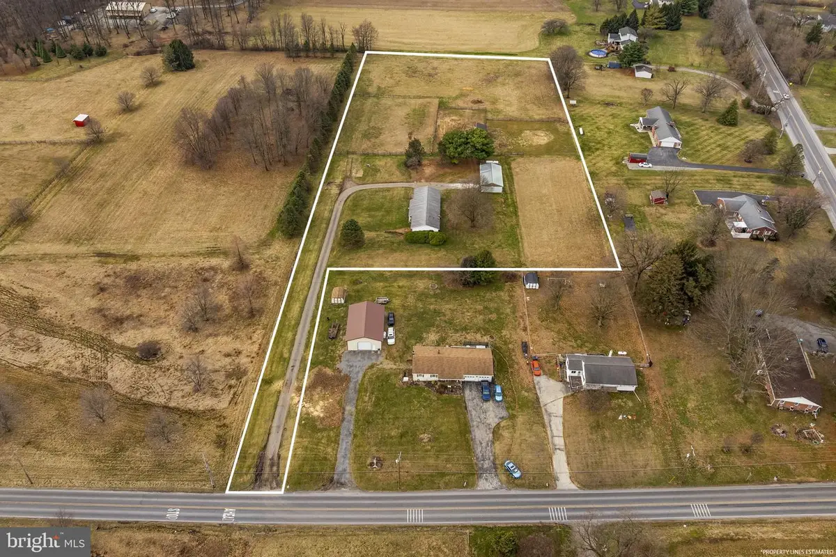 3697 Newark Rd, Cochranville, PA 19330 - #1