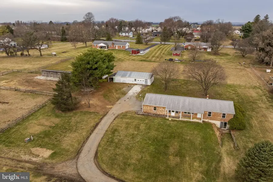 3697 Newark Rd, Cochranville, PA 19330 - #3