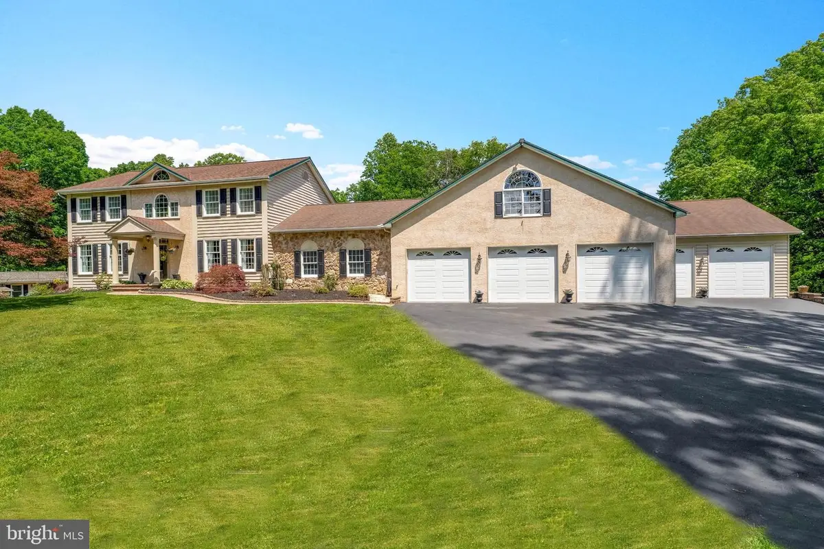 150 Mink Hollow Rd, East Fallowfield, PA 19320 - #1
