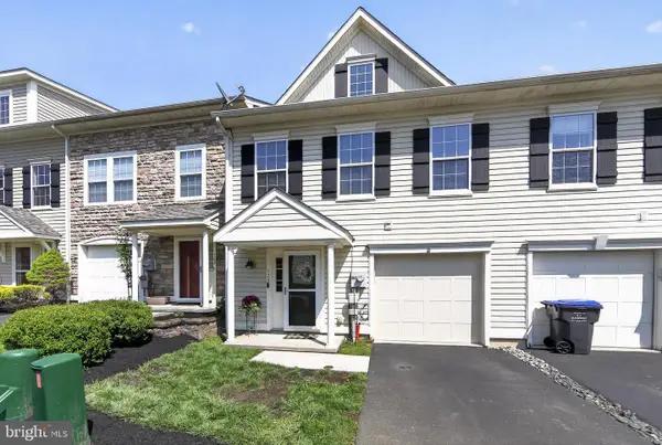 125 Red Oak Ct #21, HONEY BROOK, PA 19344