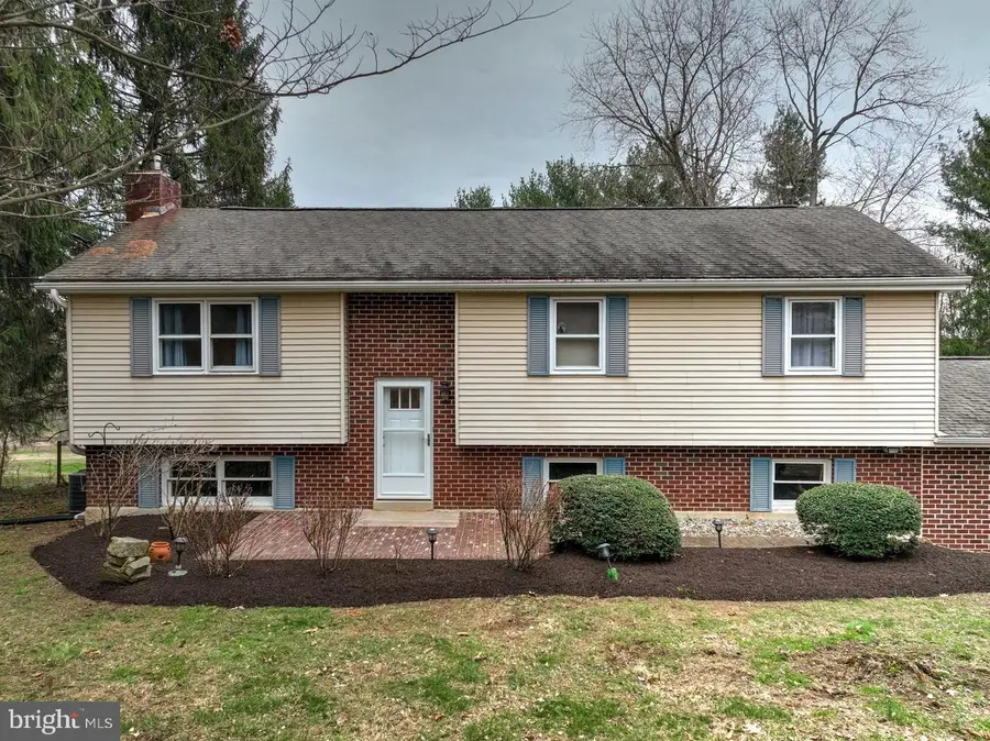 1822 Little Conestoga Rd, Elverson, PA 19520 - #2