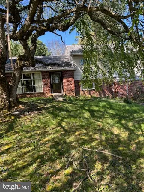 1112 Carolina Ave, West Chester, PA 19380 - #2