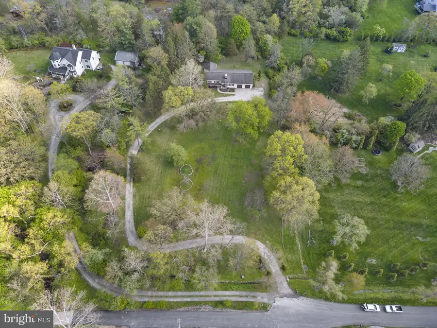 4 Pond Ln, Malvern, PA 19355 - #3