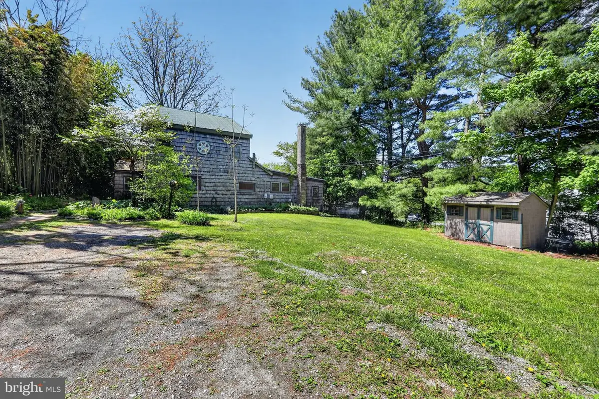 890 Doe Run Rd, Coatesville, PA 19320 - #1