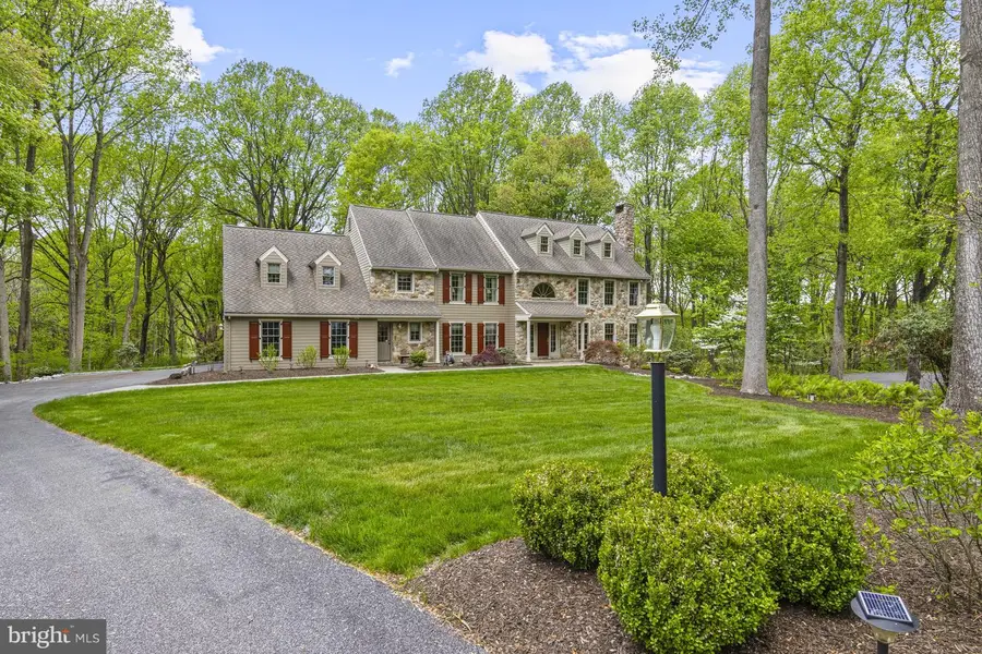 1653 Waterglen Dr, West Chester, PA 19382 - #2