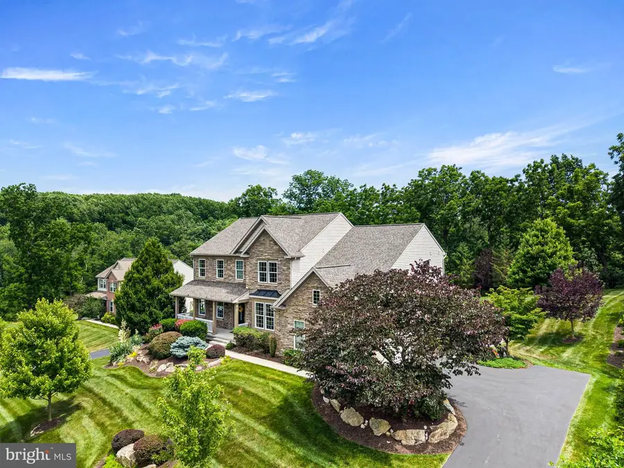 45 Butterworth Ct, Downingtown, PA 19335 - #3