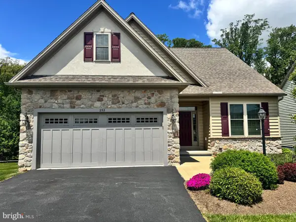 252 Honeycroft Blvd, COCHRANVILLE, PA 19330