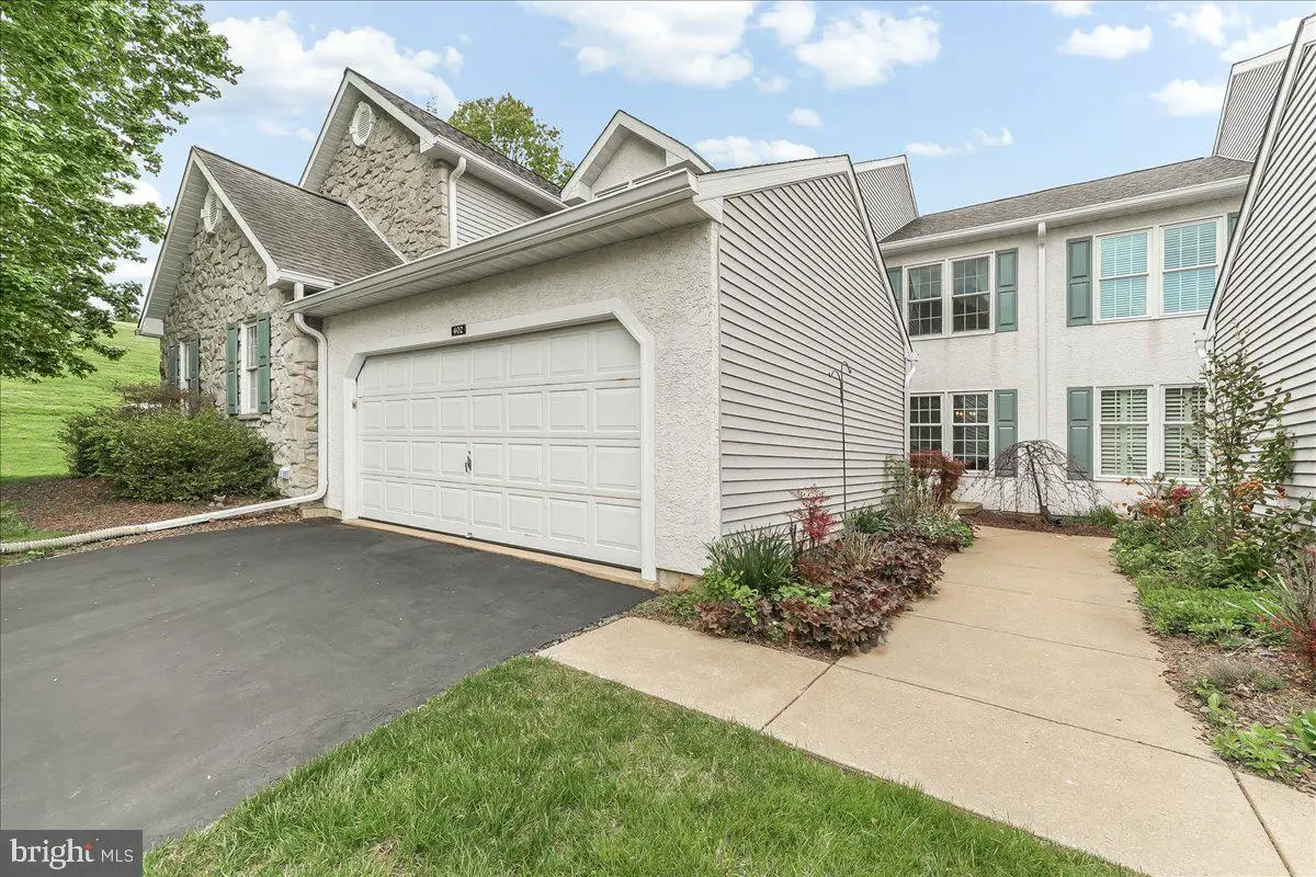 402 Sumner Way, West Chester, PA 19382 - #1