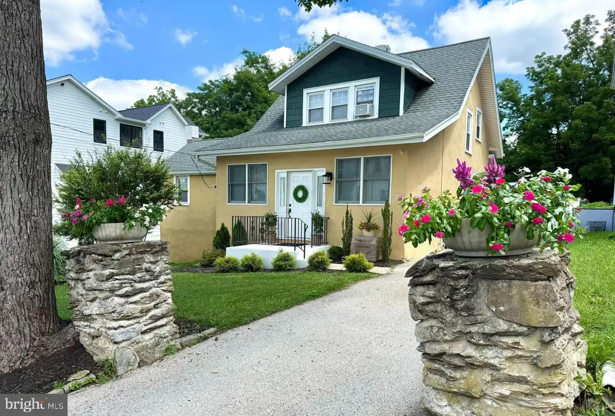 971 Henry Ave, Wayne, PA 19087 - #1