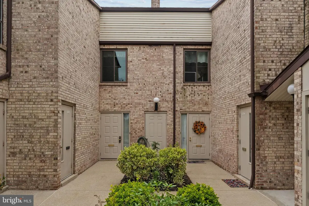 1704 Raintree Ln, Malvern, PA 19355 - #1