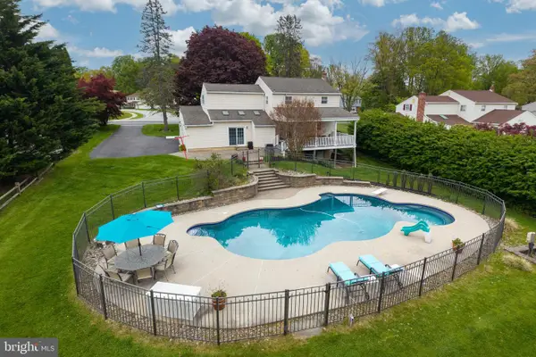 380 Devon Dr, EXTON, PA 19341
