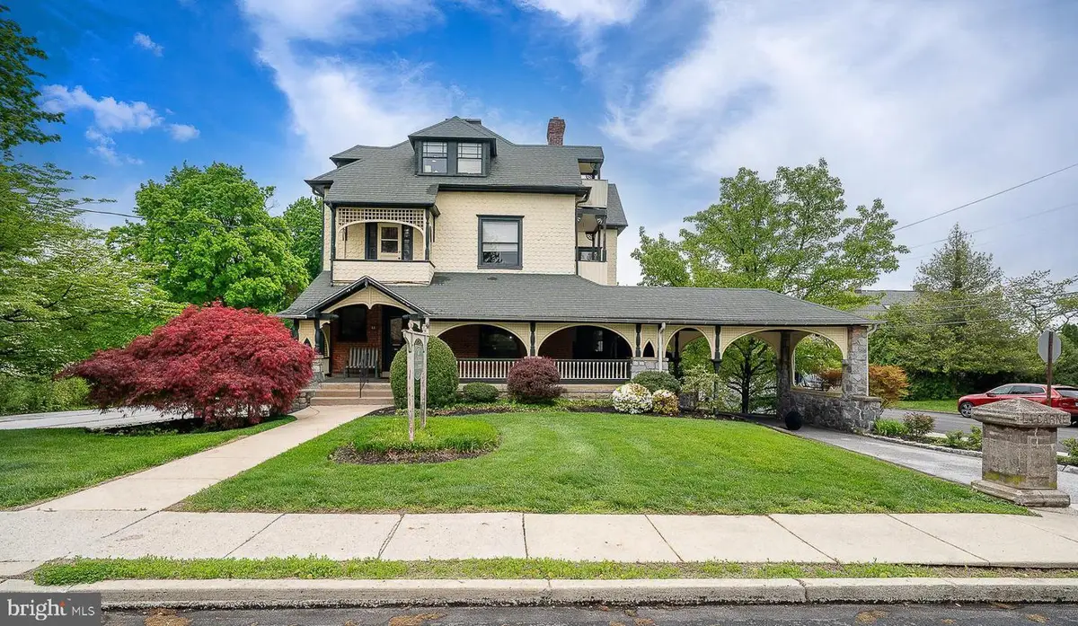 61 Cassatt Ave, Berwyn, PA 19312 - #1