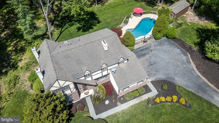 1 Joanna Drive, Malvern, PA 19355 - #2