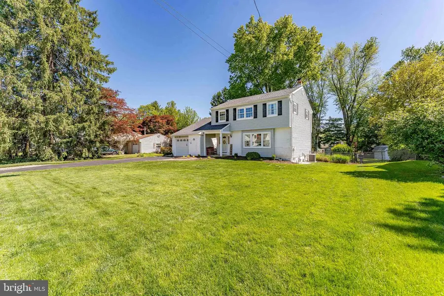120 Lakeview Dr, Exton, PA 19341 - #2