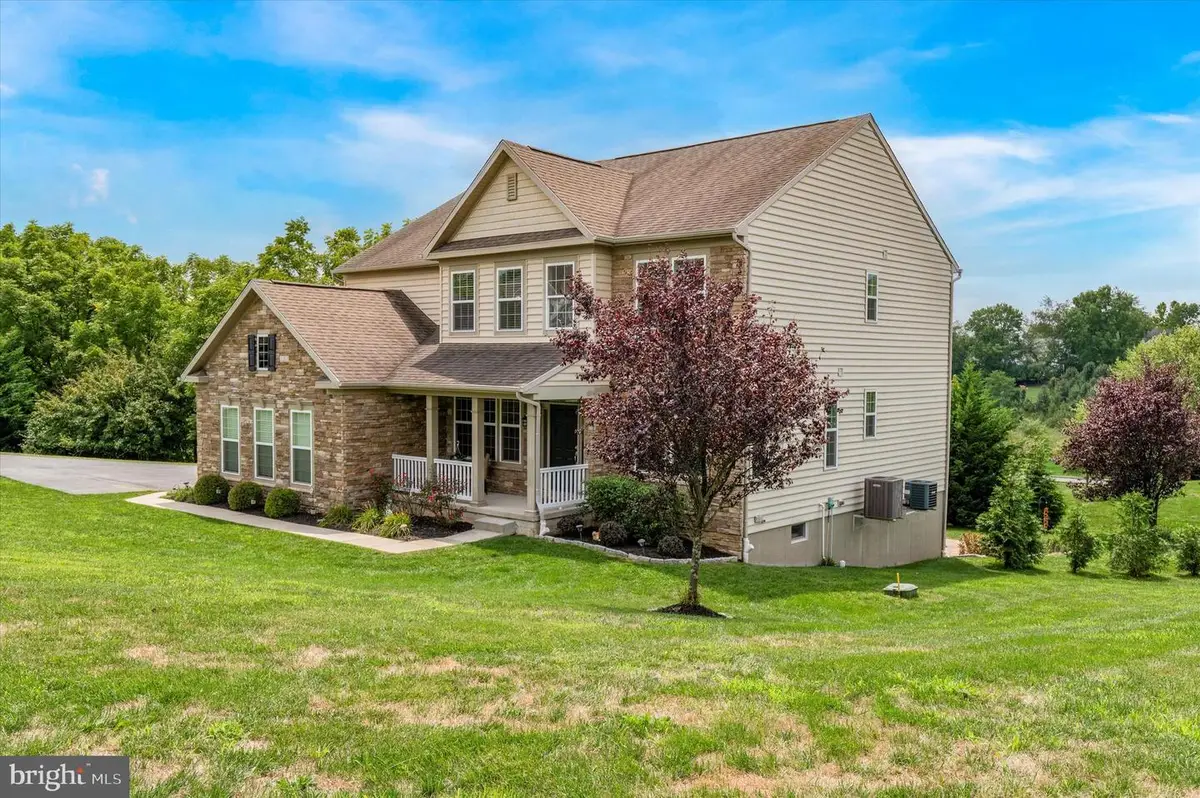 19 Lammey Way, Downingtown, PA 19335 - #1