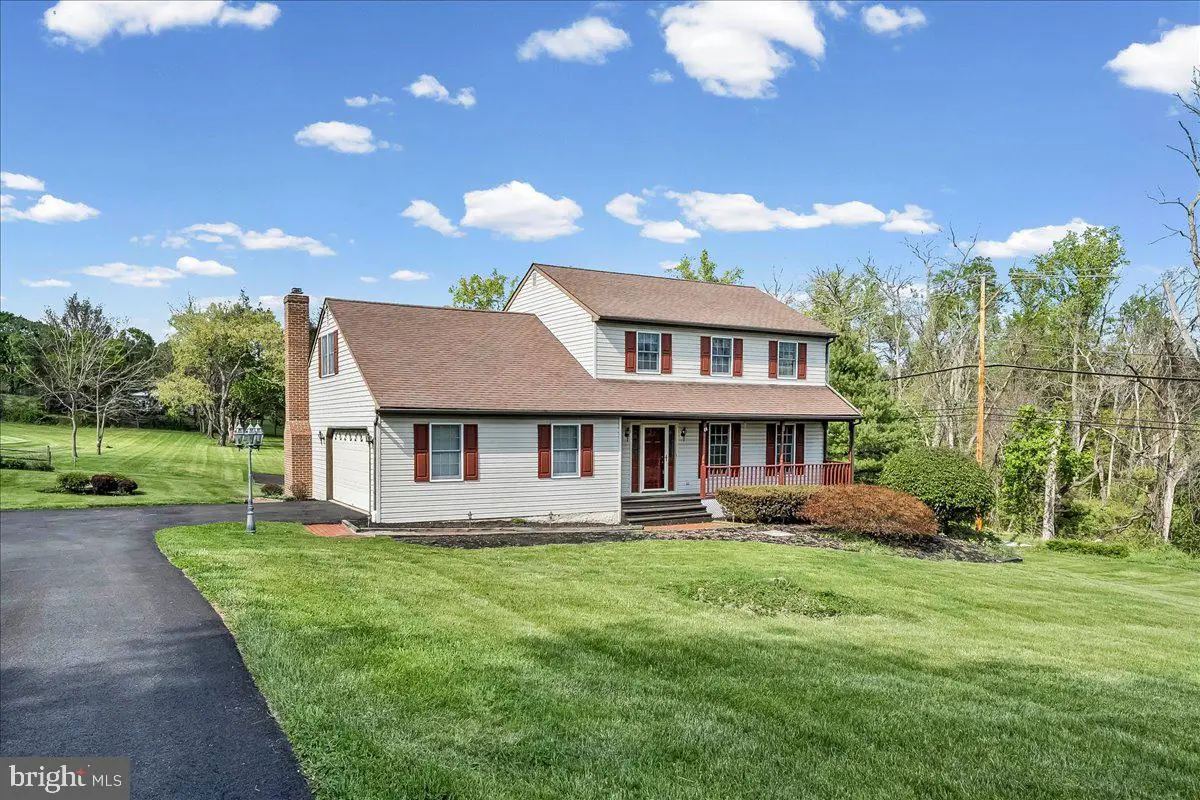 155 Freedom Valley Cir, Coatesville, PA 19320 - #1