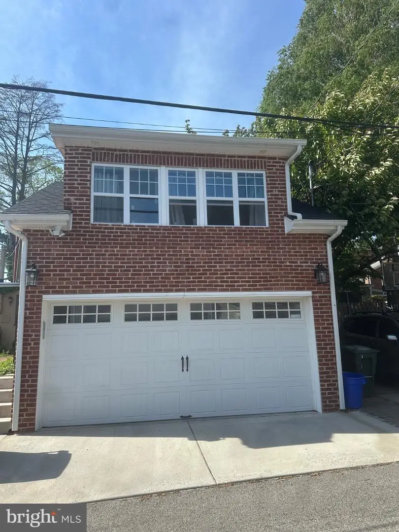 340 W Miner St, West Chester, PA 19382 - #2