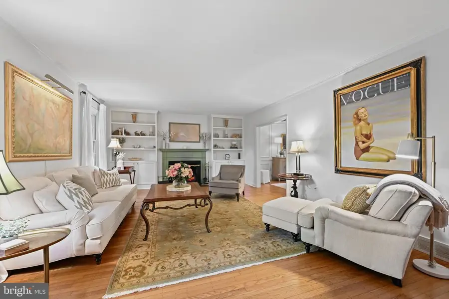 290 Forest Hills Cir, Devon, PA 19333 - #2