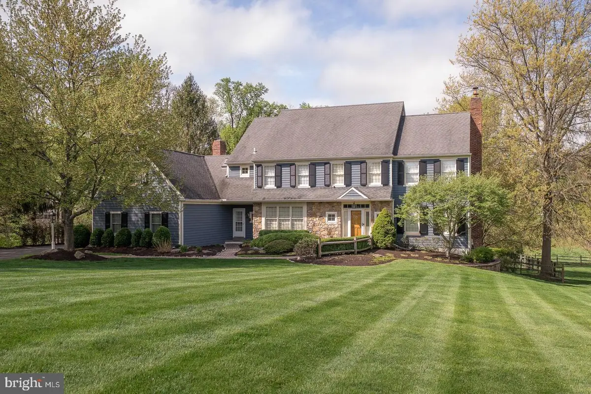 30 Spring Hill Ln, Phoenixville, PA 19460 - #1