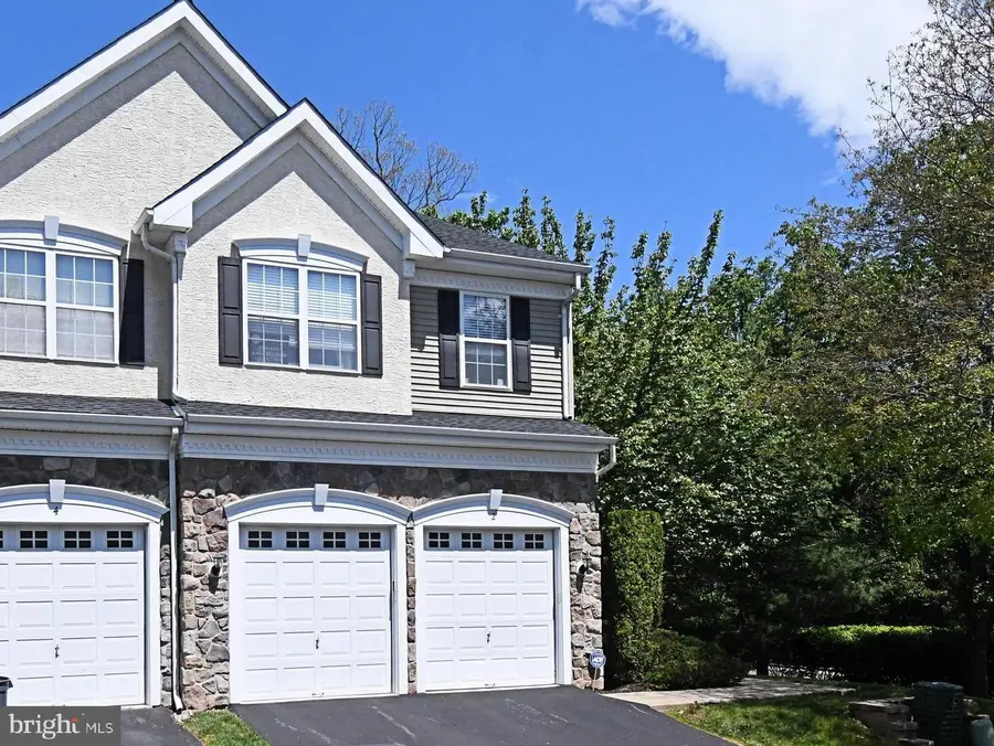 2 Longview Ln, Newtown Square, PA 19073 - #2