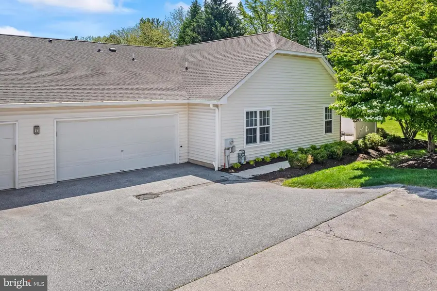 147 Village Way, Phoenixville, PA 19460 - #2