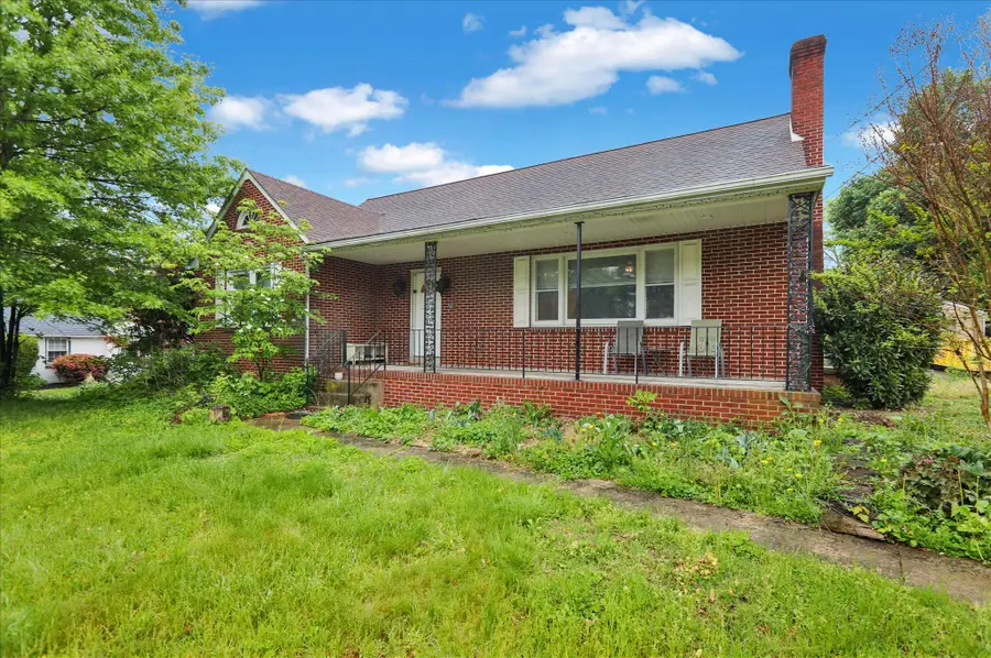 90 Fricks Lock Rd, Pottstown, PA 19465 - #2