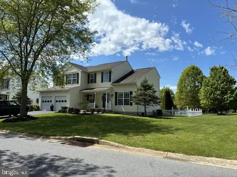 25 N Danbury Cir, Coatesville, PA 19320 - #1