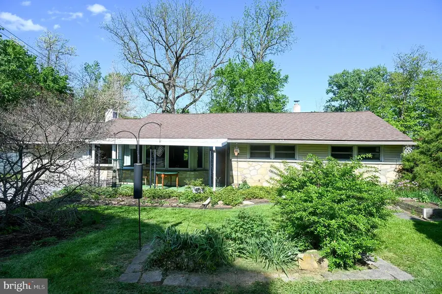 221 Hillside Dr, Exton, PA 19341 - #3